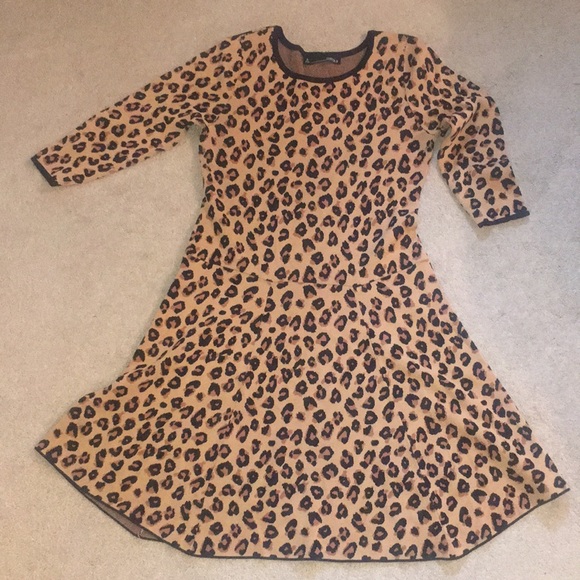 Cheetah print sweater dress - Picture 2 of 4